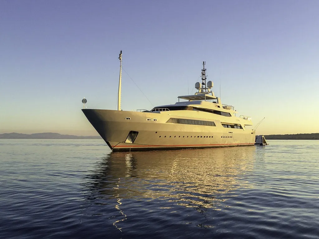 Vicky 59.4m Baglietto motor yacht charter French Riviera photo 05
