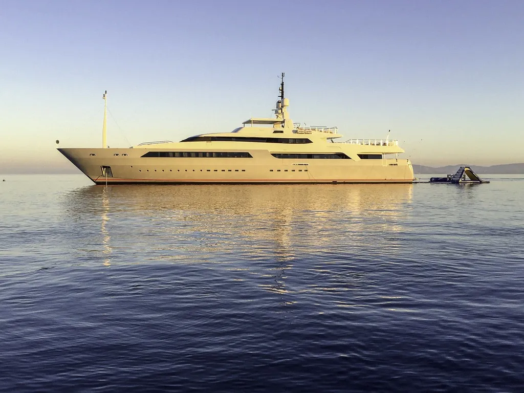 Vicky 59.4m Baglietto motor yacht charter French Riviera photo 07