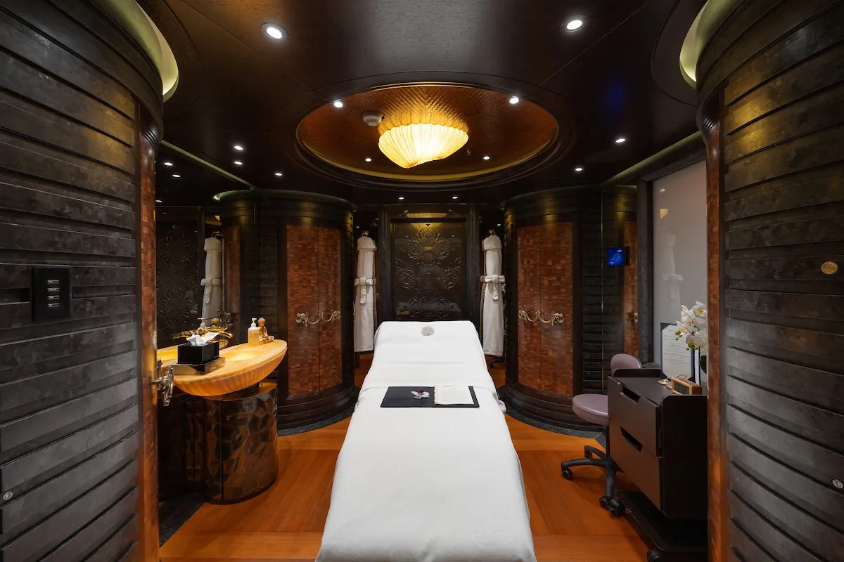 Whisper 95.2m Lurssen motor yacht charter Mediterranean photo 42
